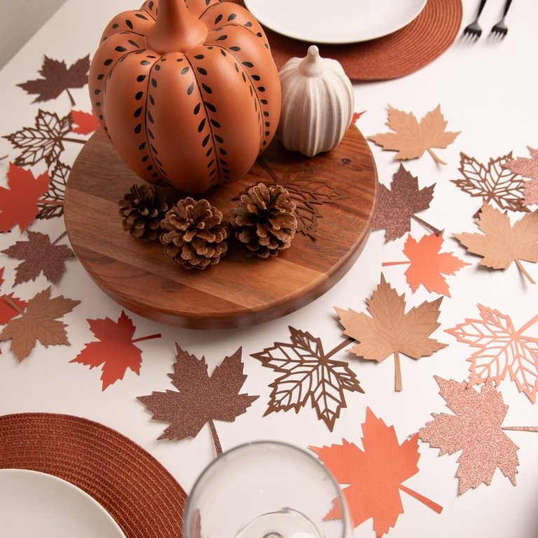 Maple Leaf Magic: Easy DIY Table Decorations for Fall